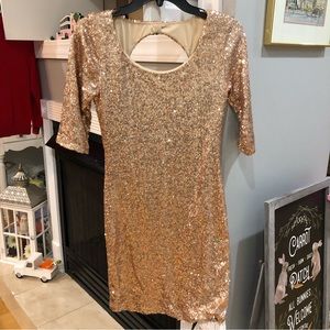 NEW RUE21 Gold Sequin 3/4 Sleeve Cocktail Semi-Formal Dress